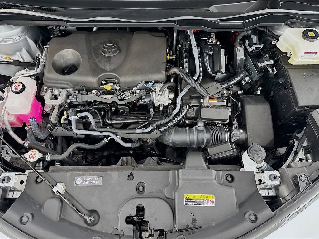 Certified 2025 Toyota Sienna LE image 10