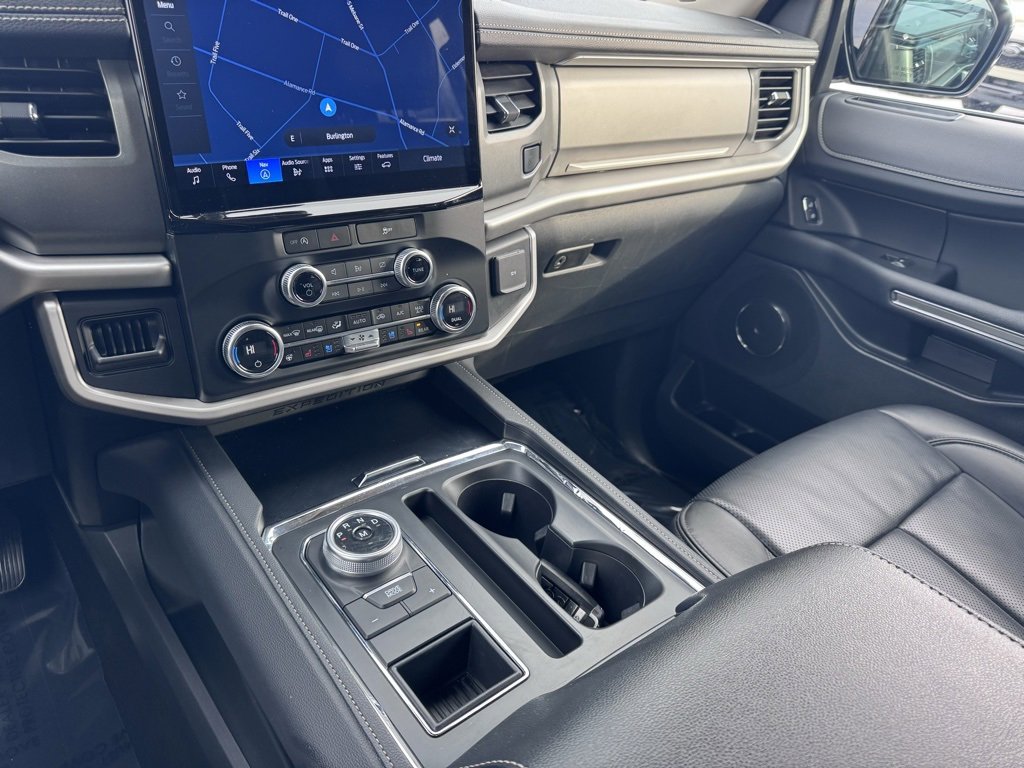Used 2024 Ford Expedition Max XLT image 37