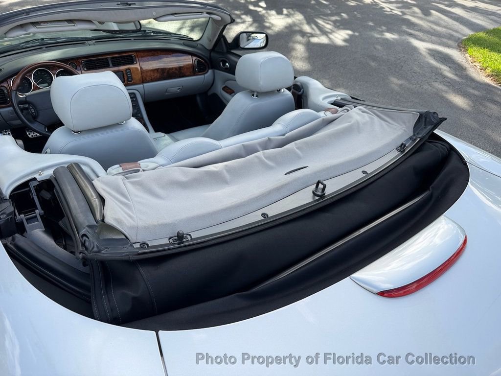 Used 2005 Jaguar XK8 Convertible image 22