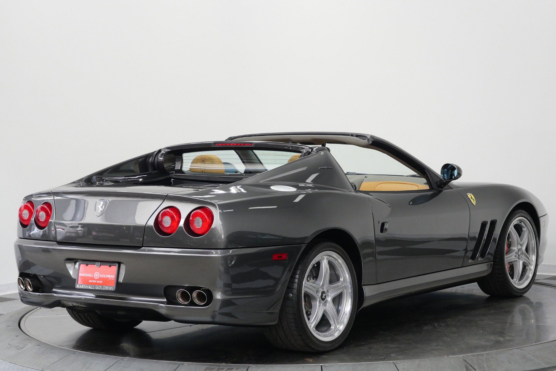 Used 2005 Ferrari 575M Maranello Superamerica RWD image 9