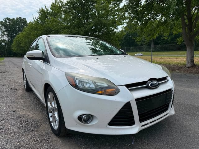 Used 2014 Ford Focus Titanium FWD image 6