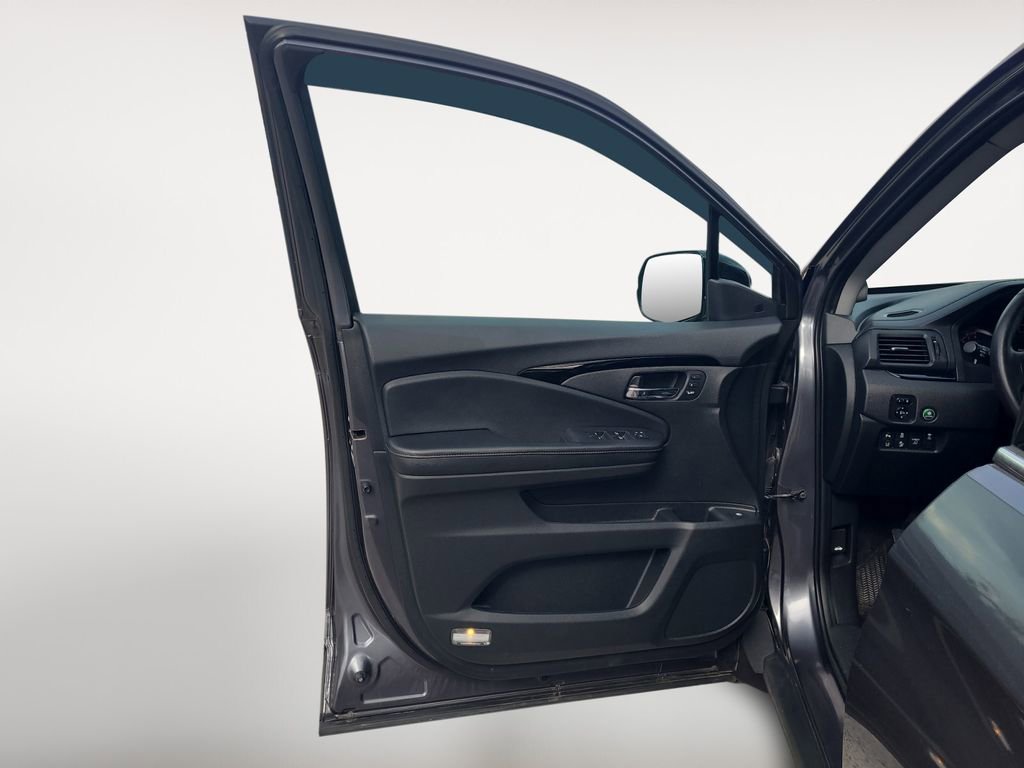 Used 2019 Honda Ridgeline RTL-E image 26