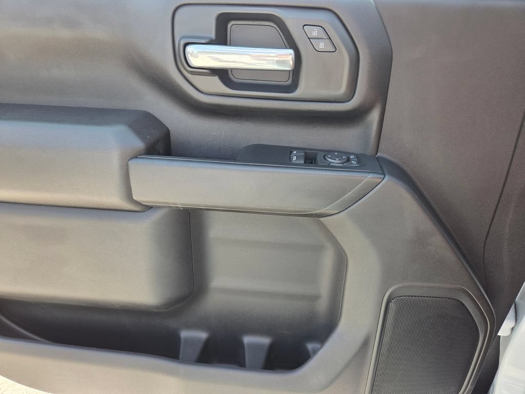 Used 2025 Chevrolet Silverado 2500 W/T RWD image 19