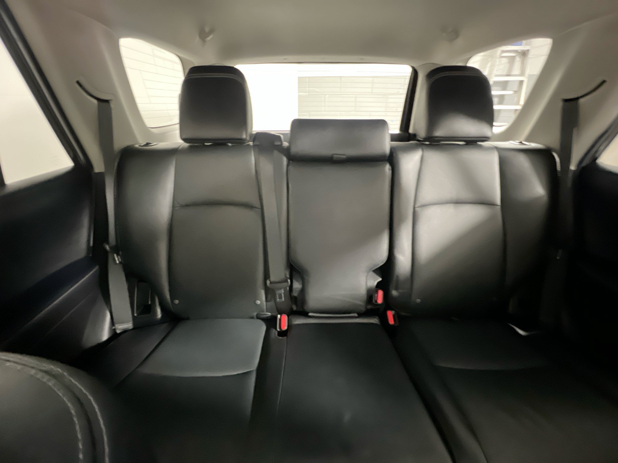 Used 2022 Toyota 4Runner Limited AWD/4WD image 33