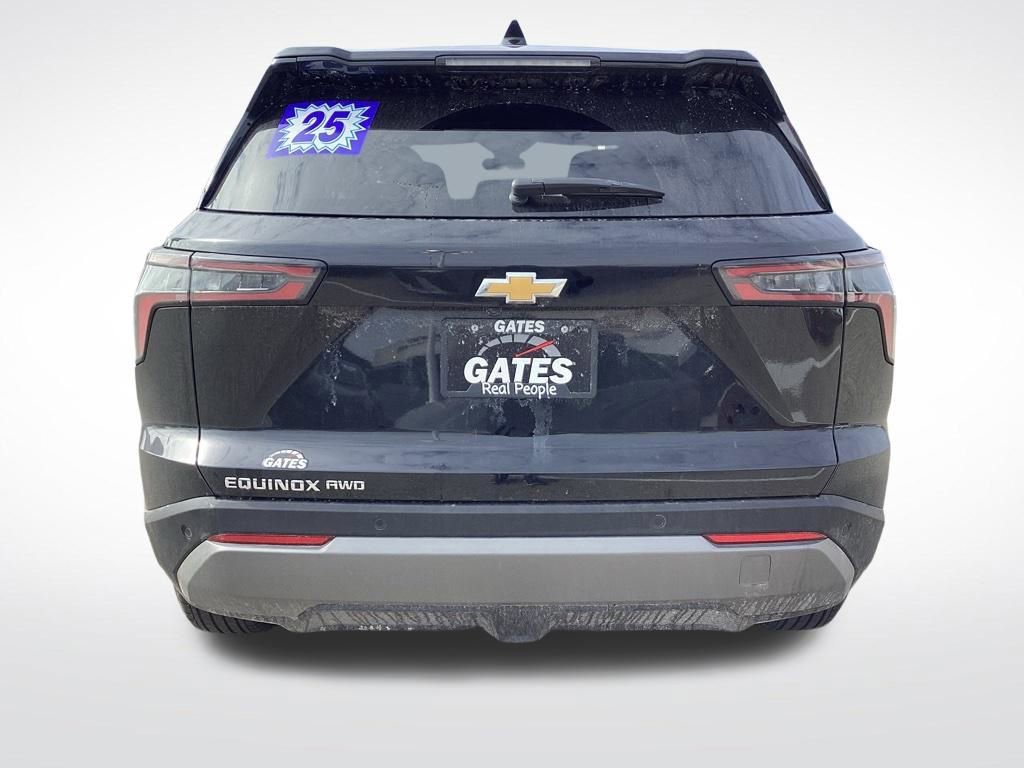 Used 2025 Chevrolet Equinox LT image 10