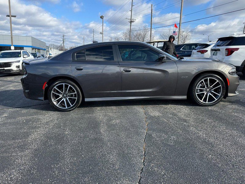Used 2023 Dodge Charger R/T w/ Technology Group image 6
