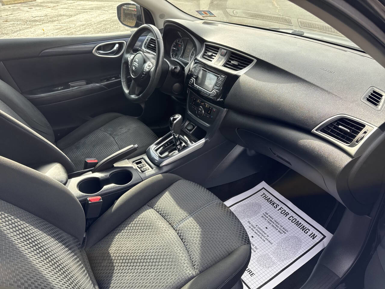 Used 2018 Nissan Sentra SR image 10