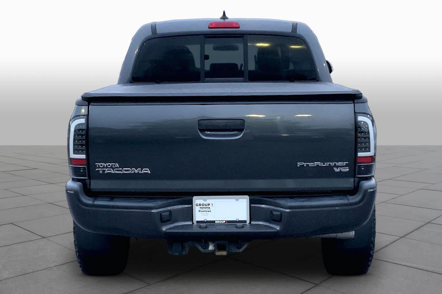 Used 2015 Toyota Tacoma PreRunner w/ TRD Sport Package RWD image 5