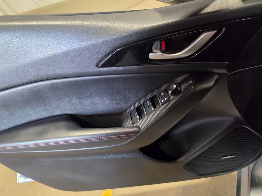 Used 2015 MAZDA MAZDA3 i Grand Touring FWD image 5