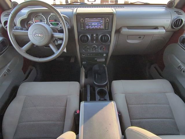 Used 2009 Jeep Wrangler Unlimited Rubicon w/ Trailer Tow Group image 15