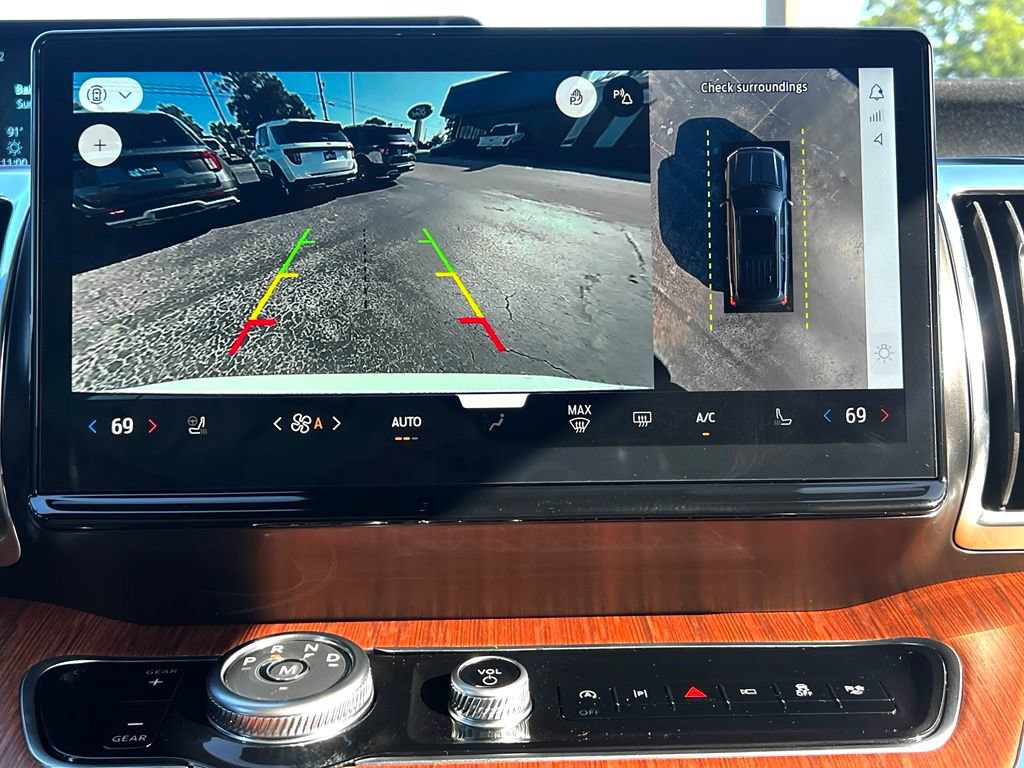 New 2027 Ford Expedition King Ranch RWD image 42