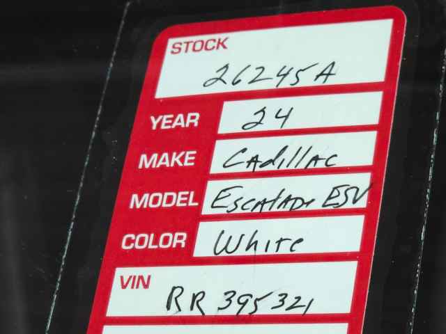 Certified 2024 Cadillac Escalade ESV Premium Luxury Platinum w/ LPO, Floor Liner Package AWD/4WD image 55