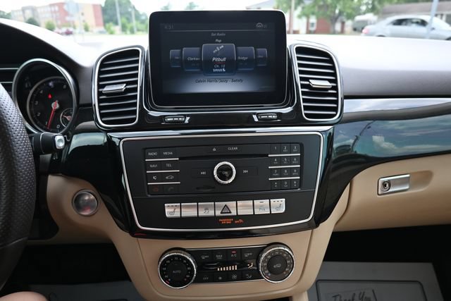 Used 2018 Mercedes-Benz GLE 350 image 32