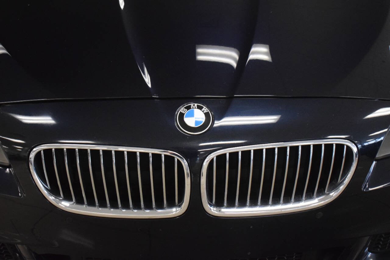 Used 2013 BMW 528i Sedan RWD image 11