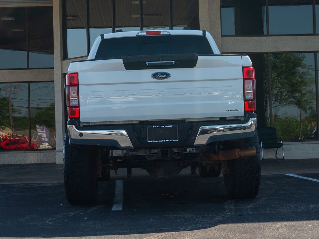 Used 2021 Ford F250 Lariat w/ Chrome Package image 6