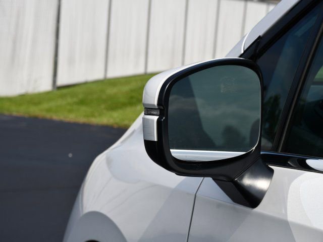 Certified 2024 Honda Odyssey Touring image 13