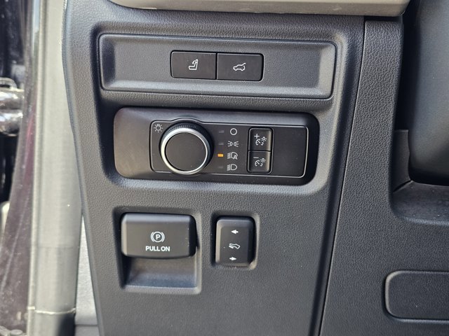 Used 2023 Ford Expedition Max XLT AWD/4WD image 18