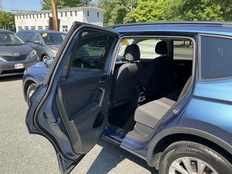 Used 2018 Volkswagen Tiguan S AWD/4WD image 13