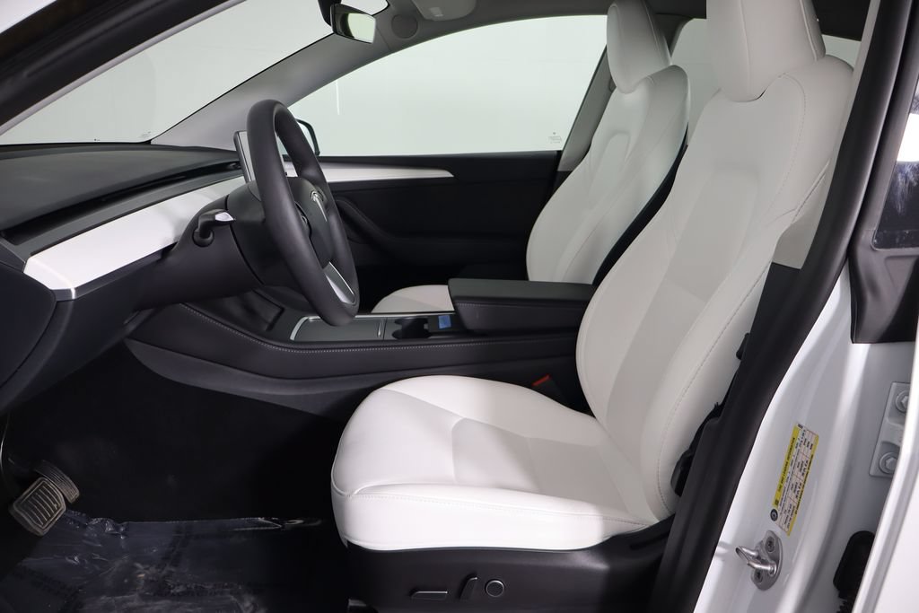 Used 2023 Tesla Model Y Long Range AWD/4WD image 14