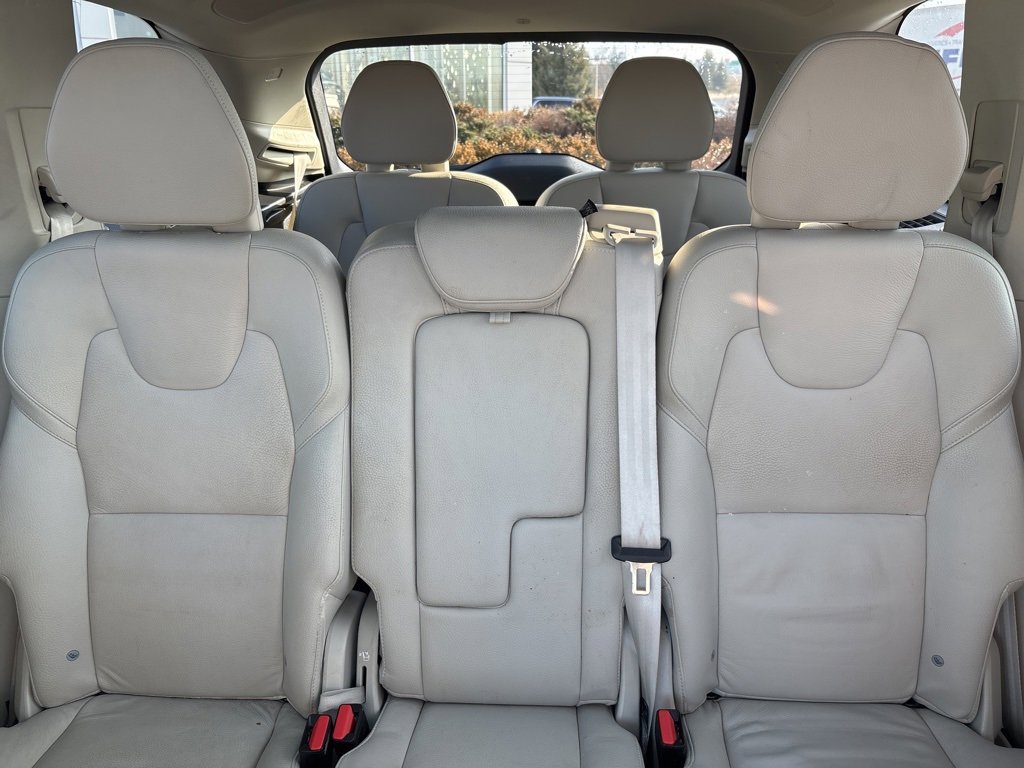 Certified 2023 Volvo XC90 B5 Plus image 30
