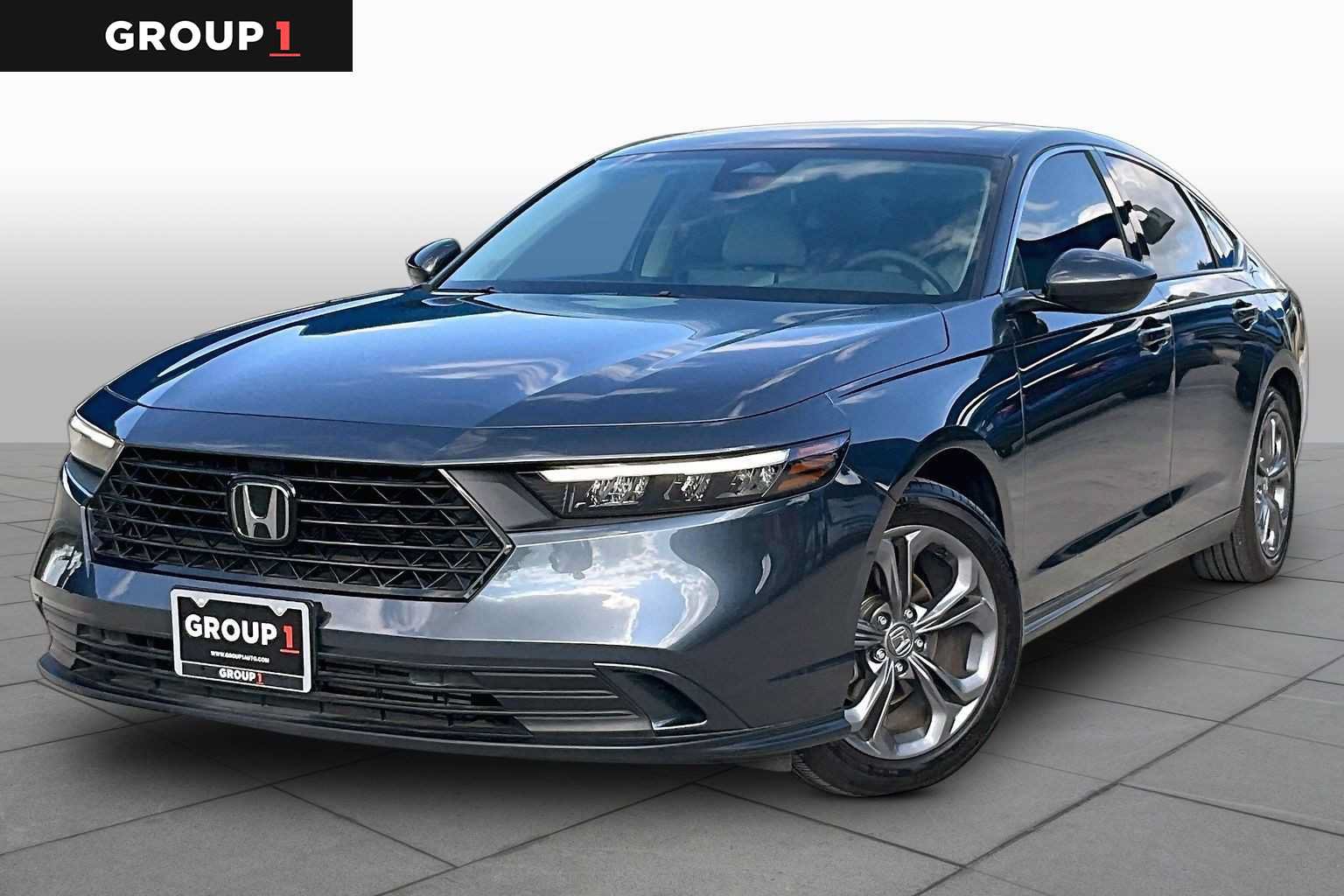 Used 2024 Honda Accord EX image 1