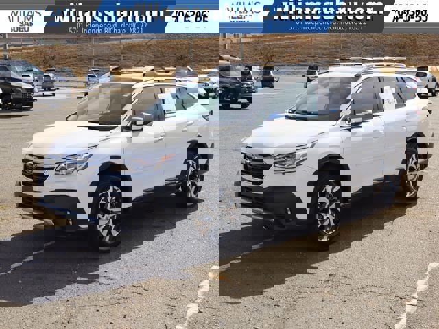 Used 2022 Subaru Outback Touring image 4