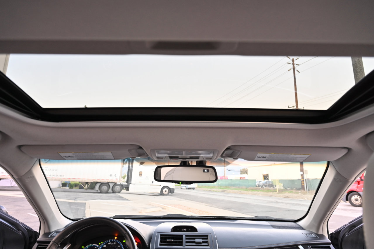 Used 2012 Toyota Camry XLE w/ Leather Pkg image 23