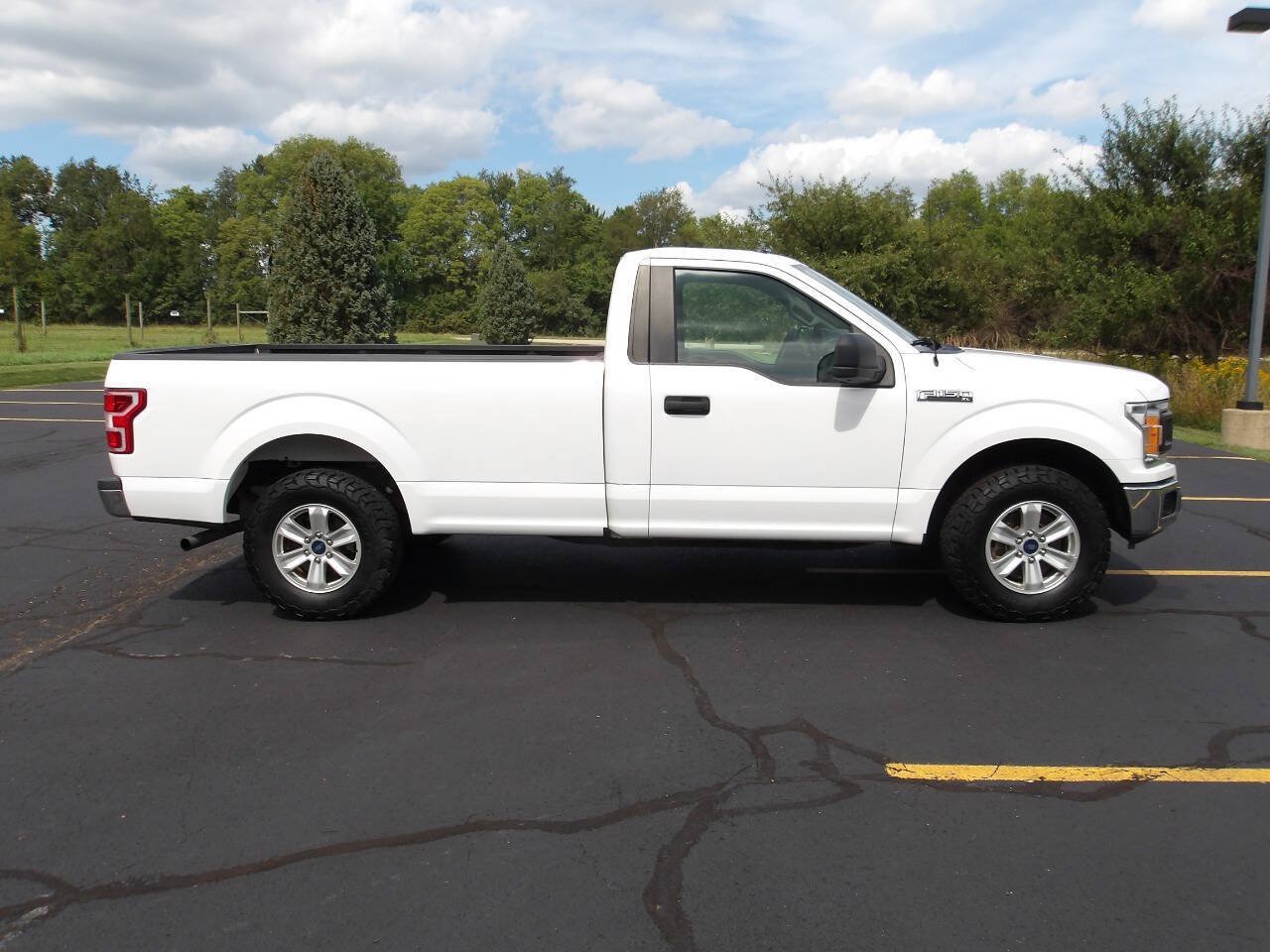 Used 2019 Ford F150 XL w/ Equipment Group 101A Mid RWD image 3