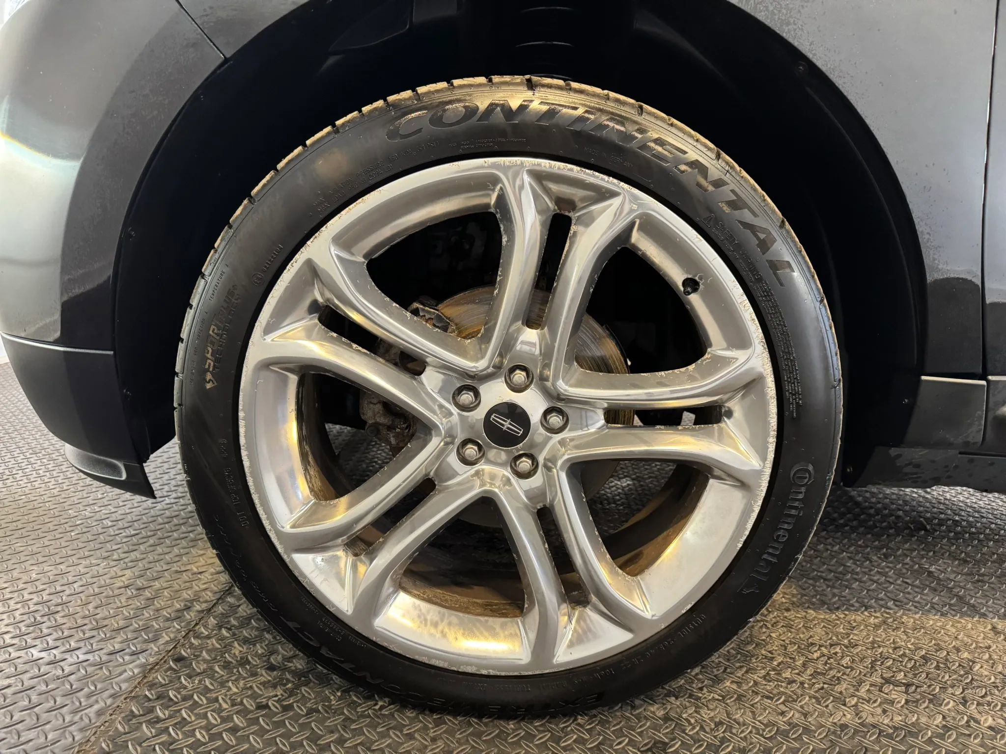 Used 2013 Lincoln MKX AWD image 34