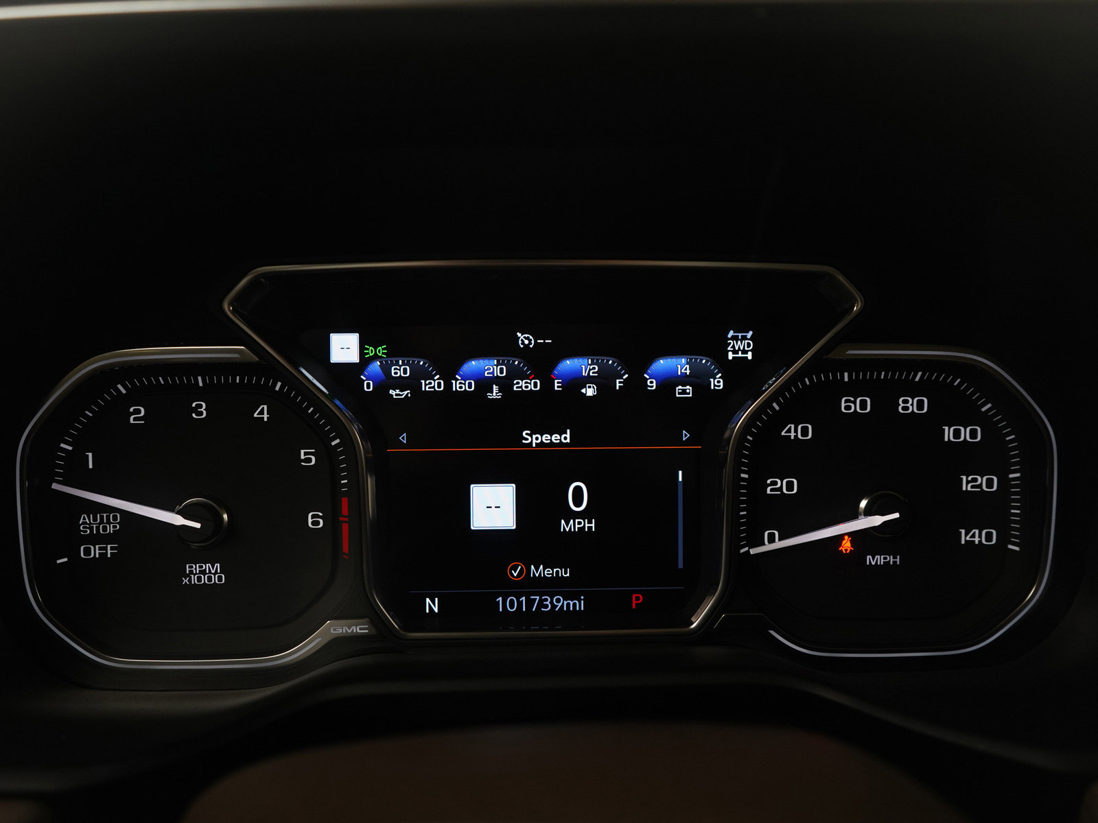 Used 2021 GMC Yukon Denali w/ Denali Premium Package image 32