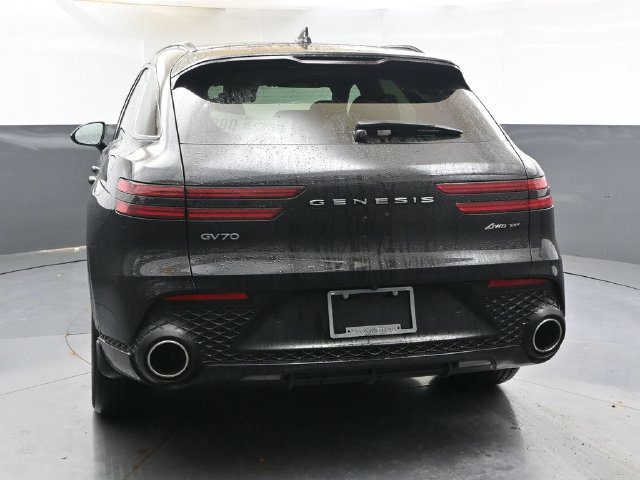 Used 2025 Genesis GV70 3.5T Sport AWD/4WD image 4