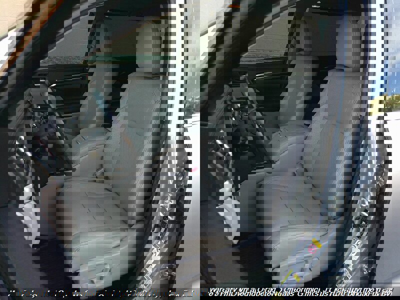 Used 2015 Toyota Highlander Limited image 17