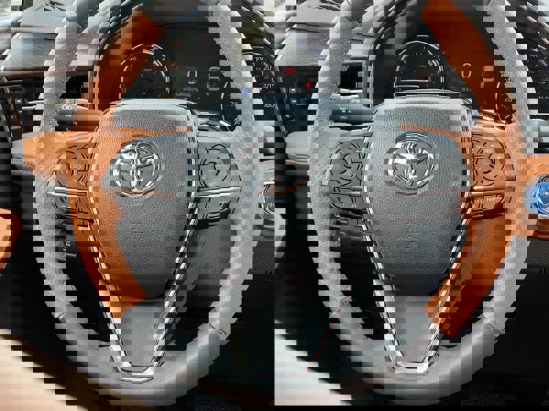 Used 2019 Toyota Avalon Limited w/ Advanced Safety Package image 11