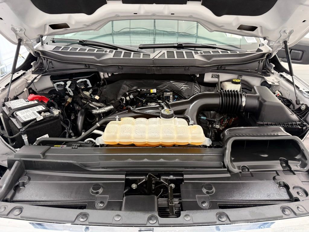 Used 2023 Ford F150 XLT w/ Equipment Group 302A High image 9