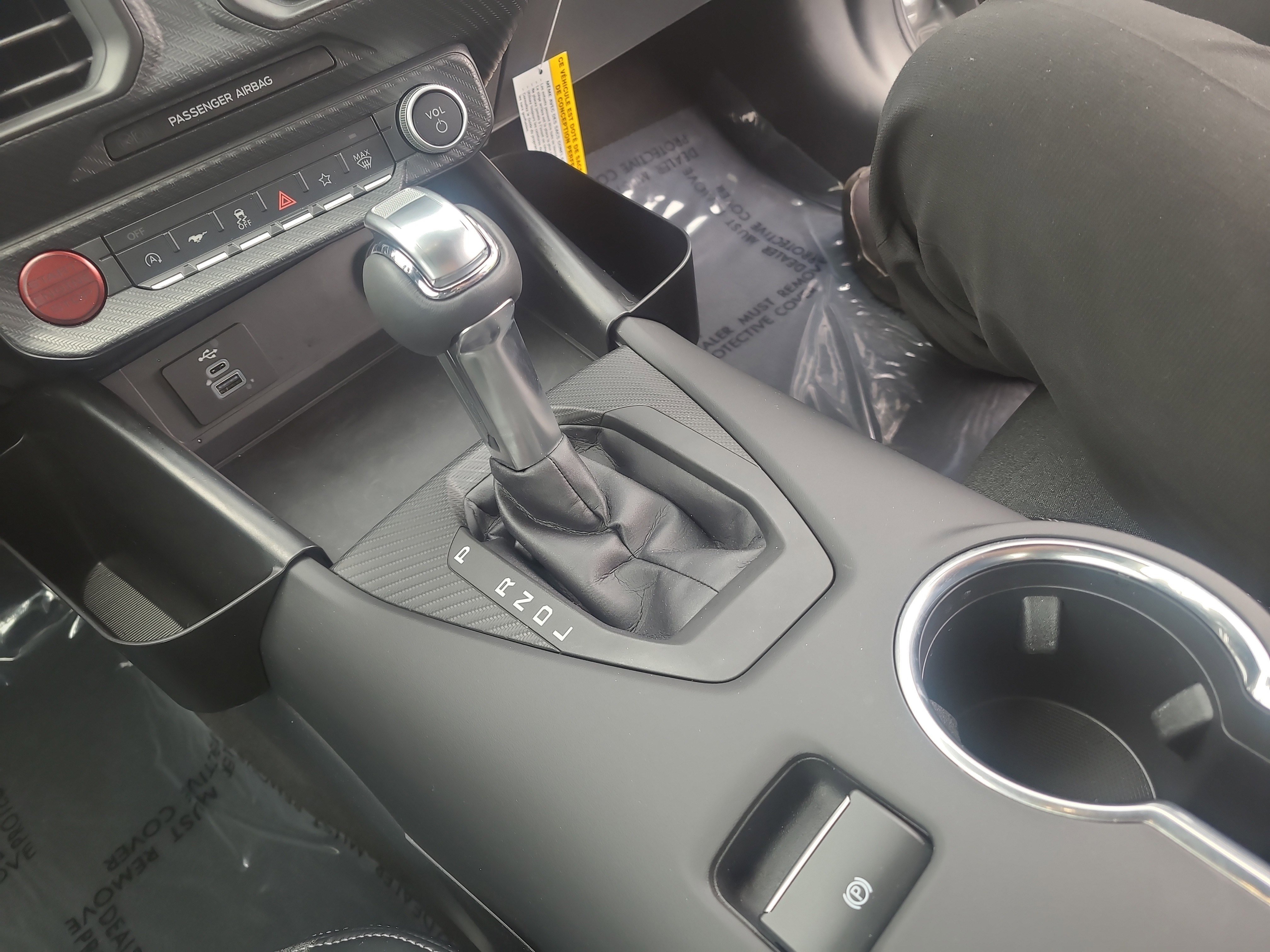 Used 2025 Ford Mustang Coupe image 21