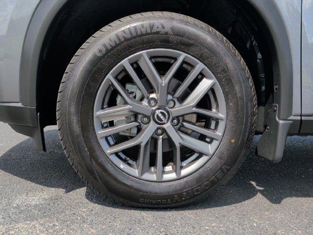Used 2023 Nissan Rogue S FWD image 9
