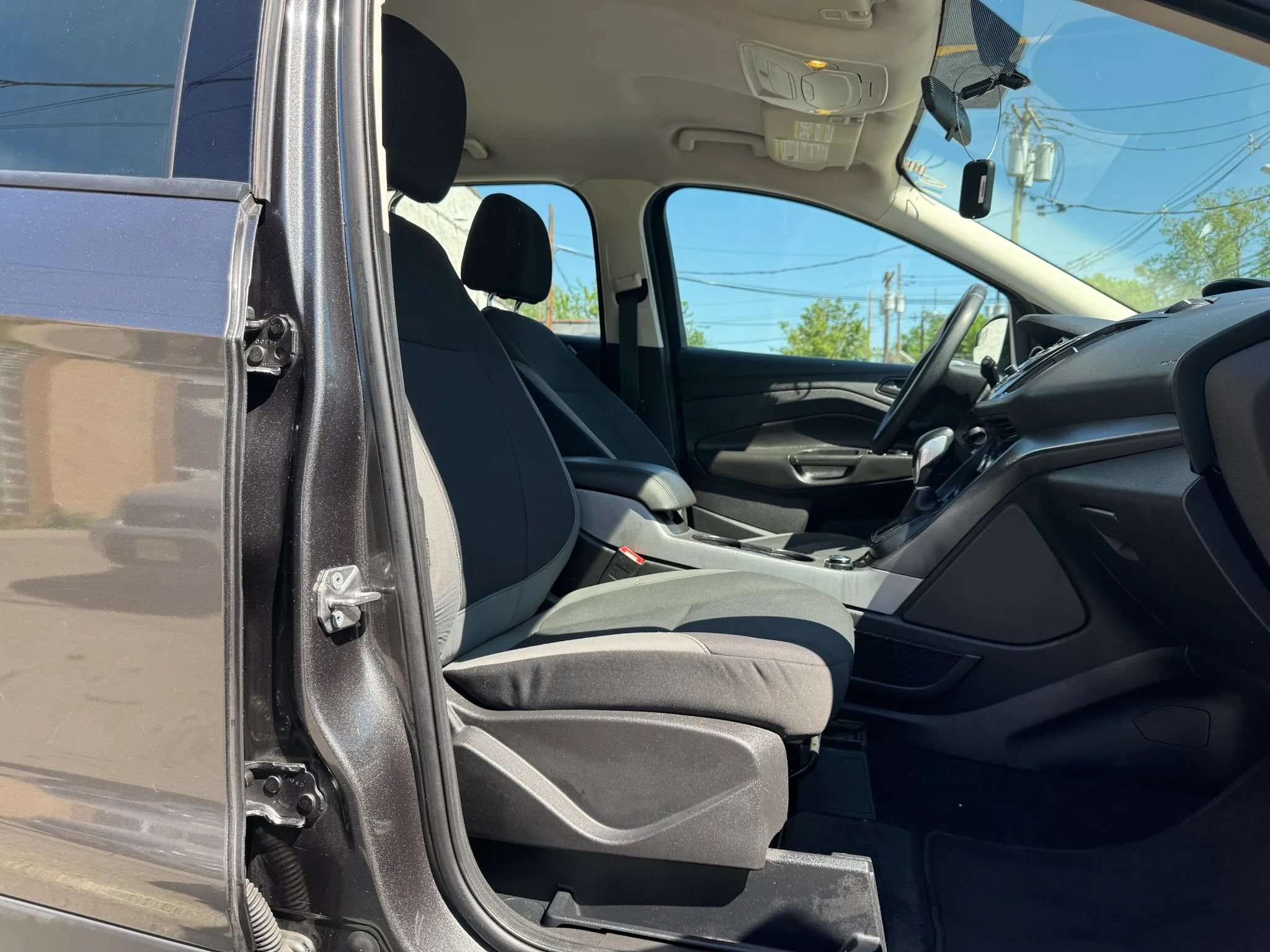 Used 2015 Ford Escape S FWD image 22