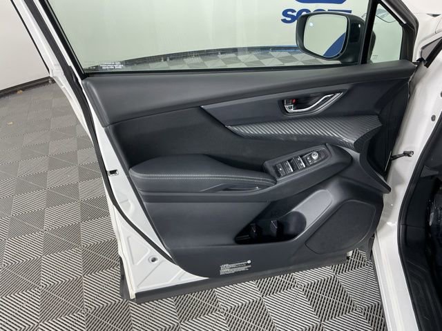 Used 2023 Subaru Ascent Premium w/ Convenience Package image 8