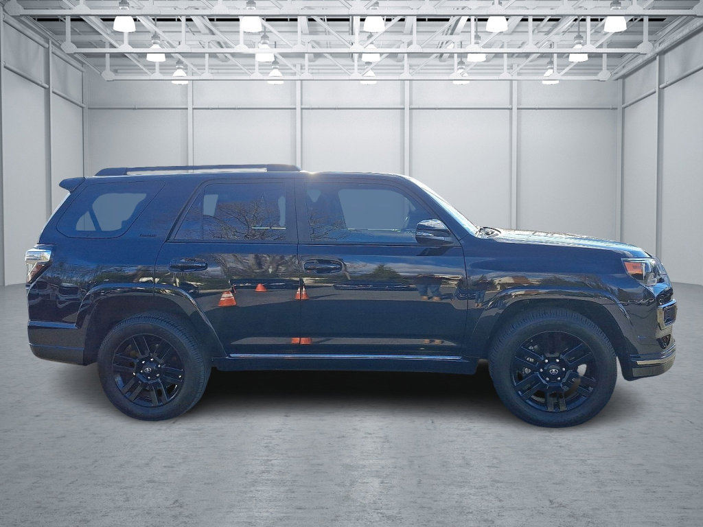 Used 2020 Toyota 4Runner 4WD image 6
