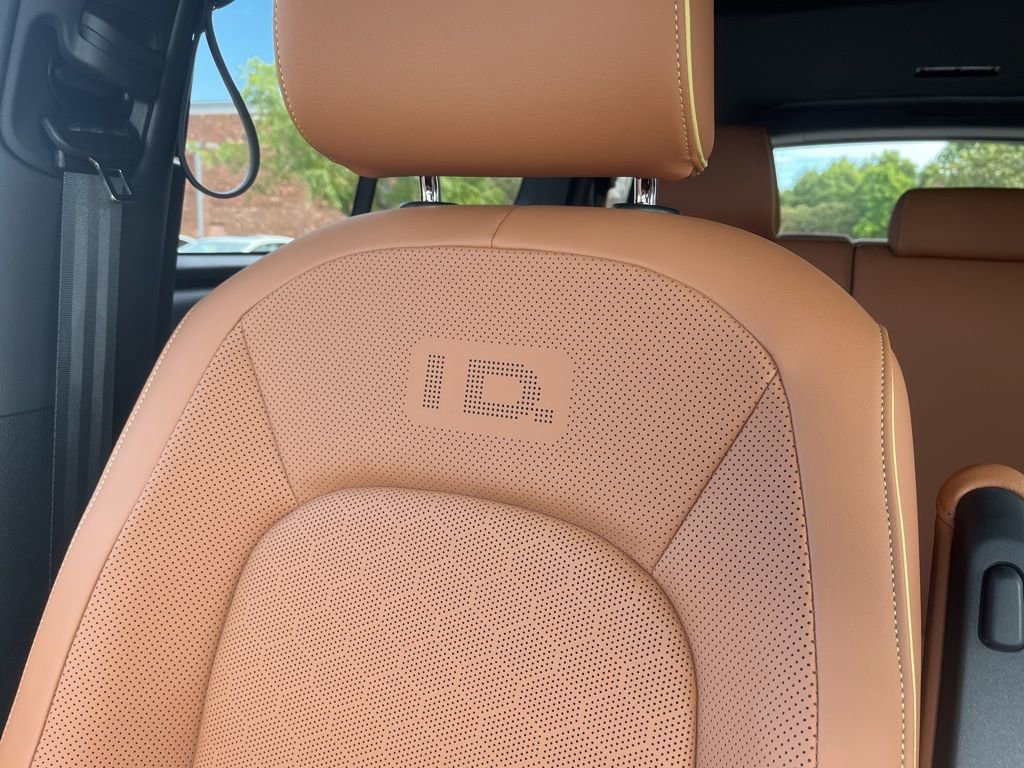 New 2025 Volkswagen ID. Buzz Pro S image 21