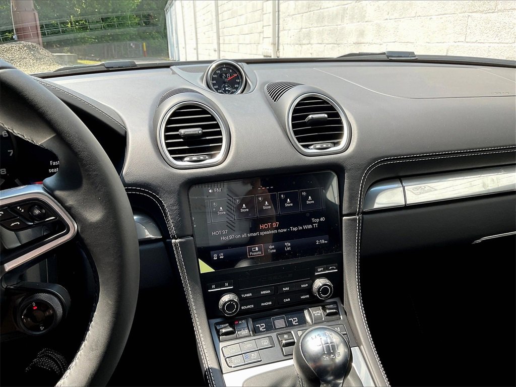 Used 2024 Porsche 718 Cayman Style Edition image 15