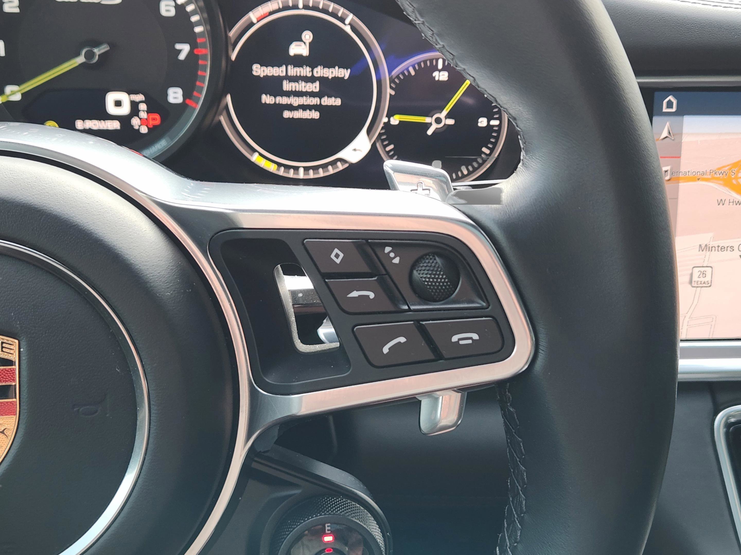 Used 2018 Porsche Panamera Turbo S image 29