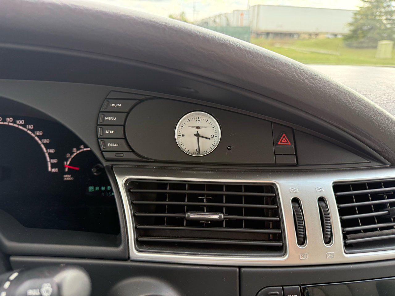 Used 2004 Chrysler Pacifica 2WD image 33