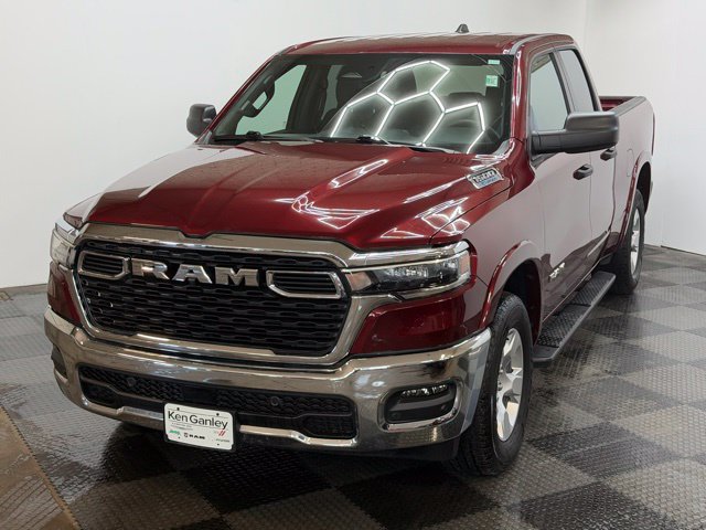 Used 2025 RAM 1500 Big Horn AWD/4WD image 6