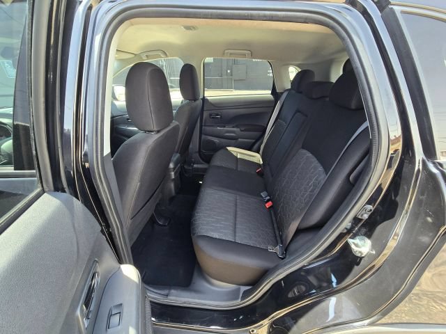 Used 2023 Mitsubishi Outlander Sport AWD image 11