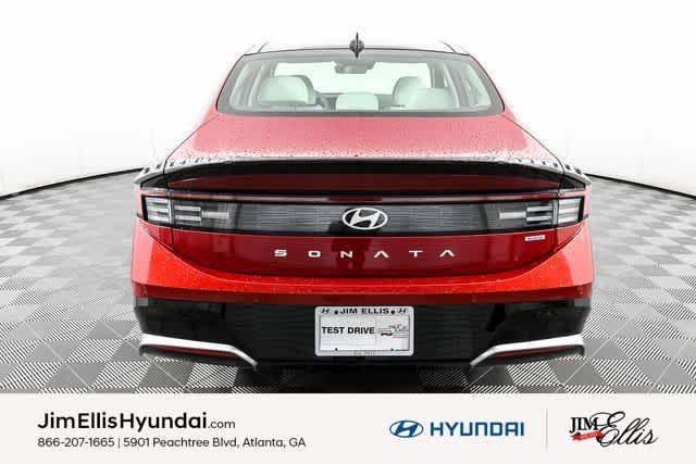 New 2025 Hyundai Sonata Limited FWD image 10