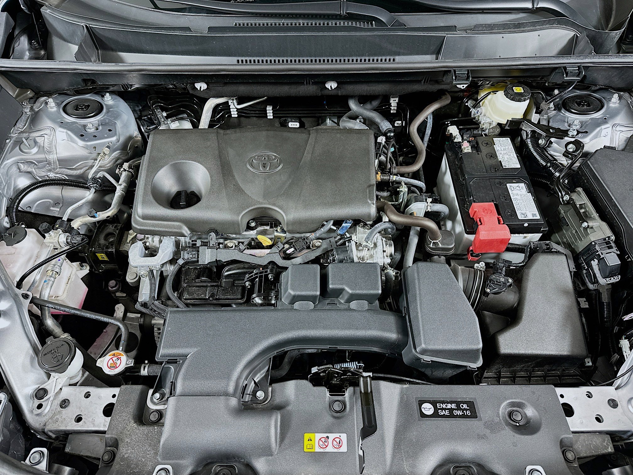 Used 2025 Toyota RAV4 XLE image 31