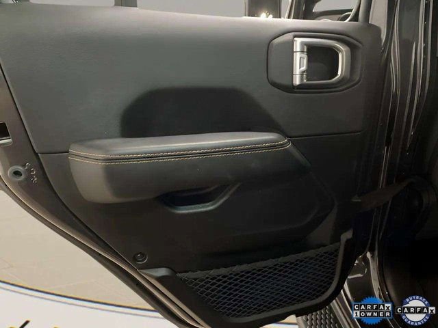 Used 2025 Jeep Wrangler Unlimited Sahara w/ Safety Group image 90