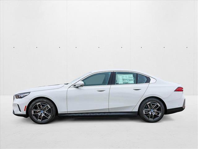 Used 2025 BMW i5 xDrive40 w/ Premium Package image 8