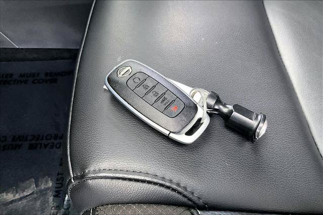 Certified 2025 Nissan Pathfinder SL FWD image 14